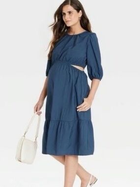 Ingrid &Isabel Maternity Cutout Waist Midi Dress Blue Short Sleeve Sz Small NWT